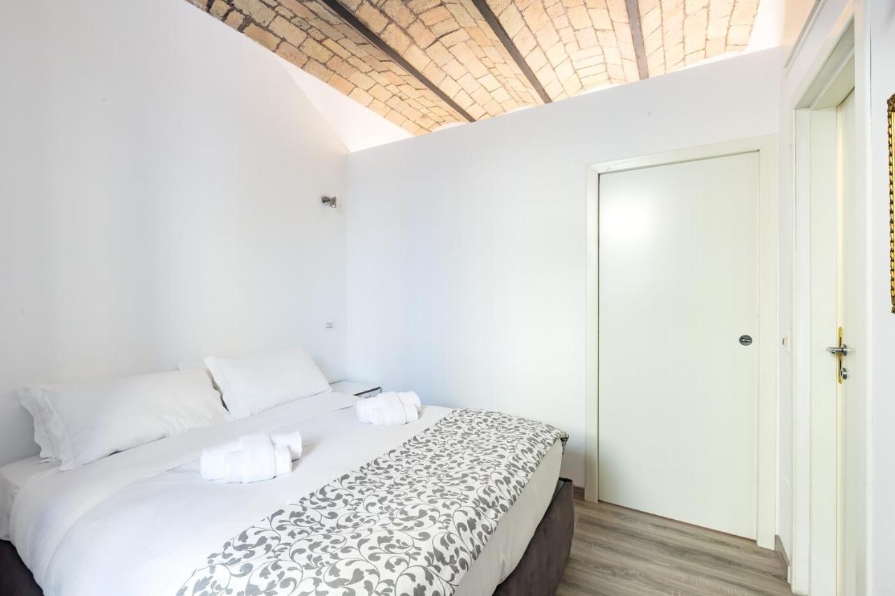 Via Dei Cappellari Apartments Rome Exterior photo